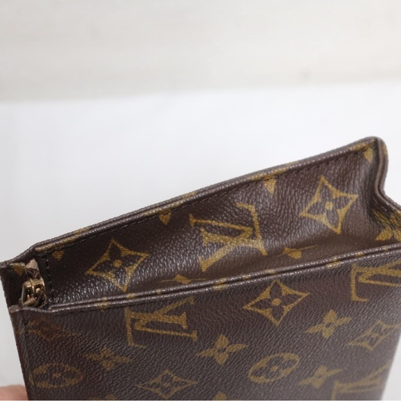 💖💯 Authentic LOuis Vuitton Monogram Toiletry 19 Cosmetic Pouch 💖 - Picture 7 of 16